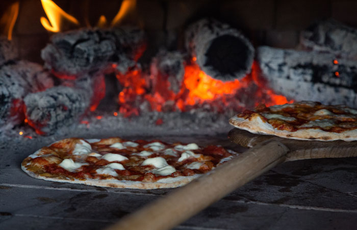 Family friendly holiday accommodation France - Weekly pizza night